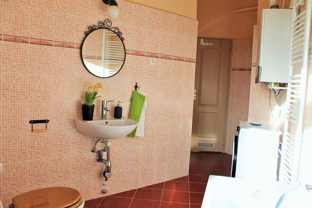 Lidi Guesthouse Budapest Exterior photo